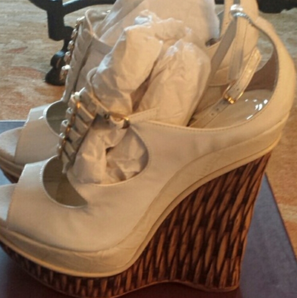 JONATHAN KELSEY Platform Sandals - Picture 4 of 6